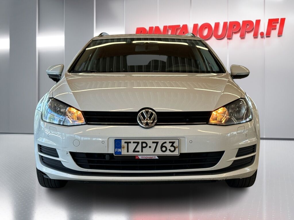 Volkswagen Golf 2015 Valkoinen