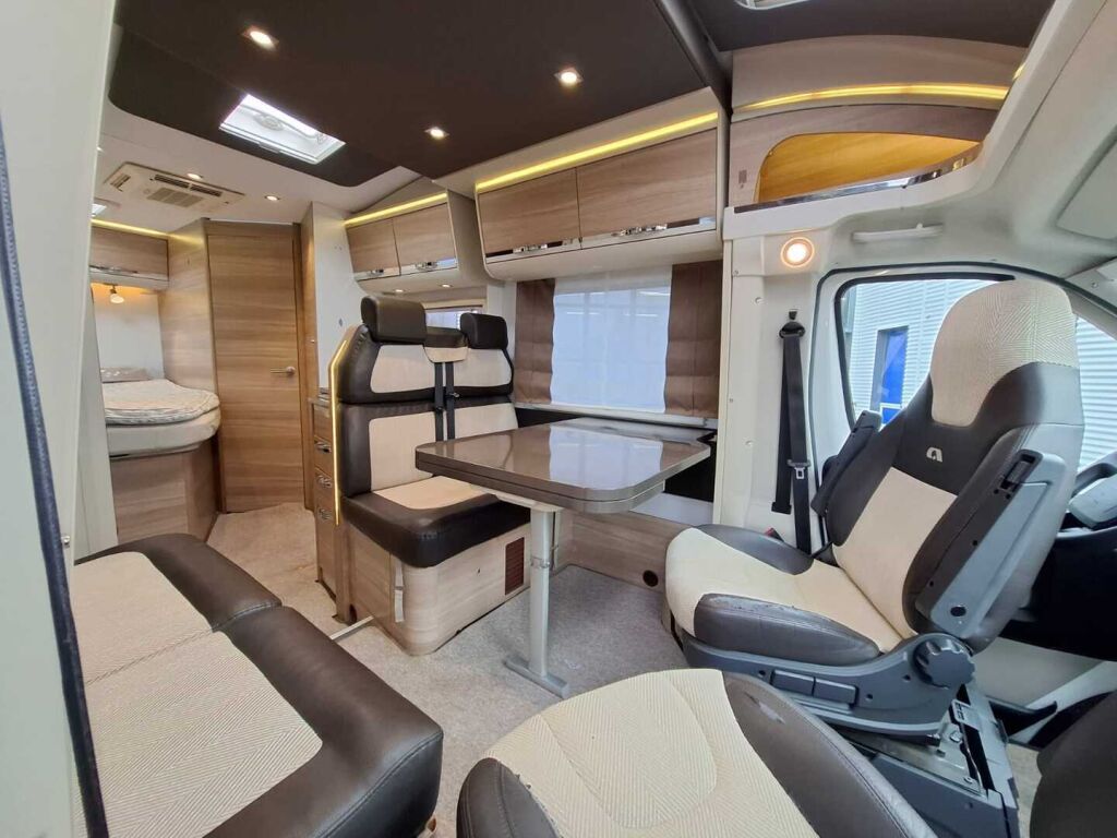 Adria Matrix Axess 650 SF 2015 Valkoinen