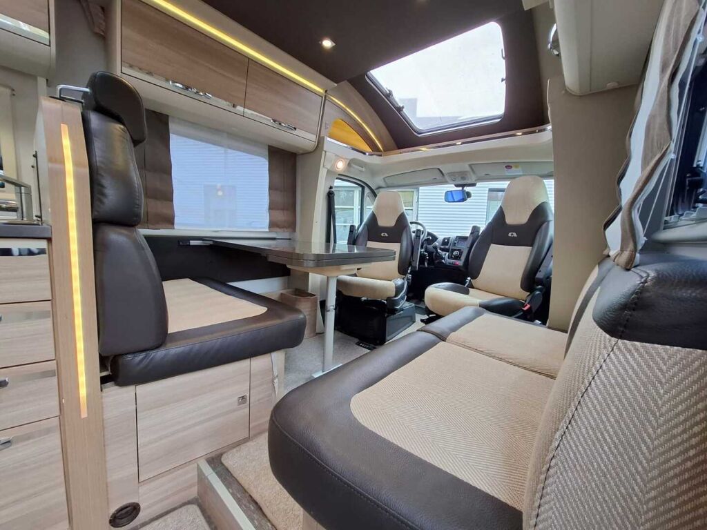 Adria Matrix Axess 650 SF 2015 Valkoinen