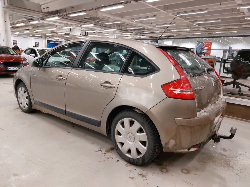 Citroen C4 2010 Ruskea (beige)