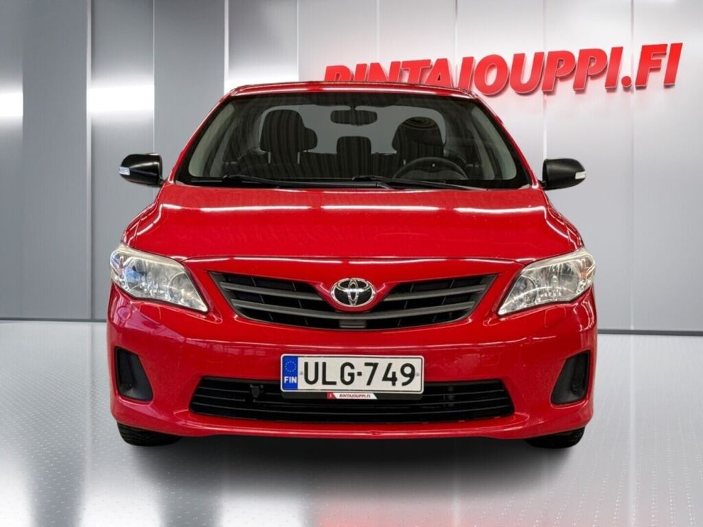 Toyota Corolla 2010 Punainen