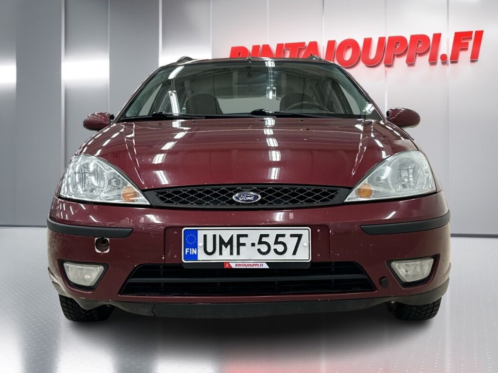 Ford Focus 2004 Punainen