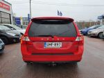 Volvo V70 2010 Punainen