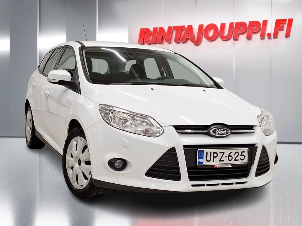 Ford Focus 2012 Valkoinen