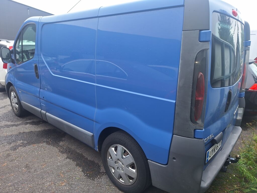 Opel Vivaro 2003 Sininen