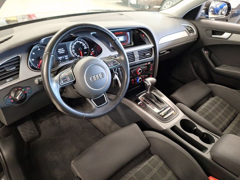 Audi A4 2014 Musta