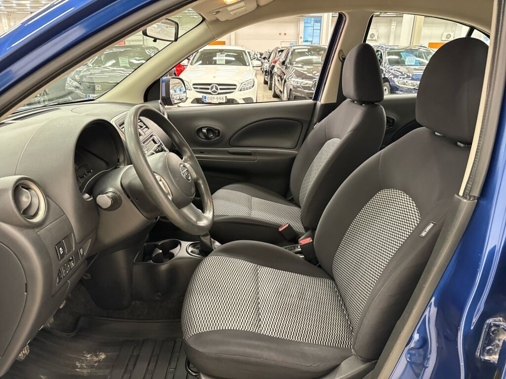 Nissan Micra 2016 Sininen