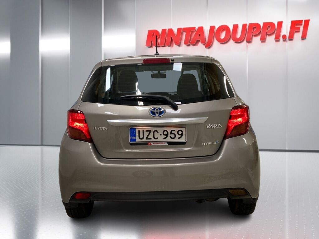 Toyota Yaris 2015 Ruskea (beige)