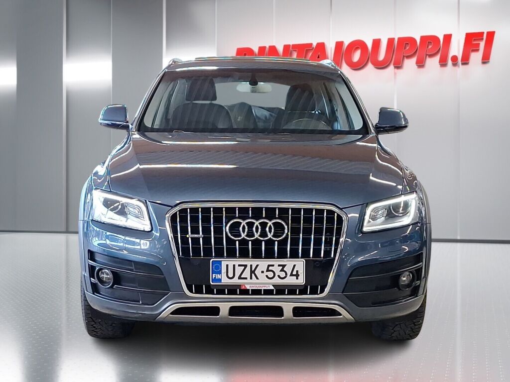 Audi Q5 2017 Sininen