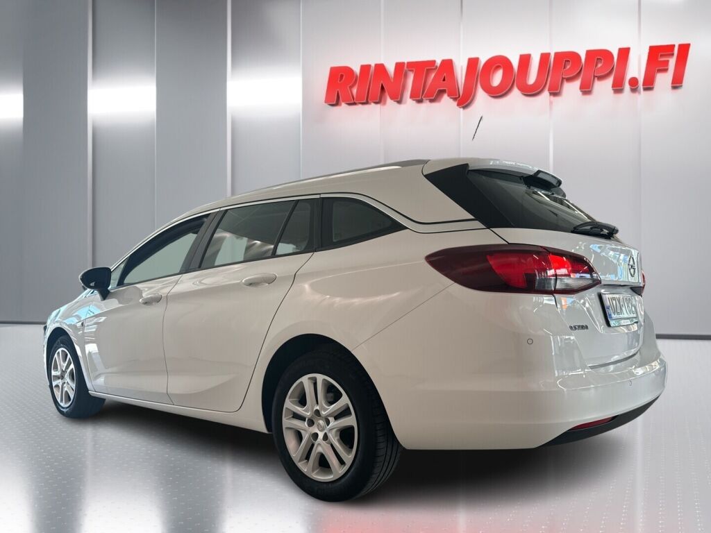 Opel Astra 2018 Valkoinen