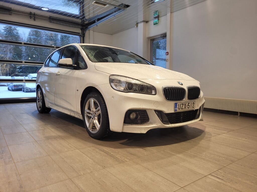 BMW 225 2019 Valkoinen