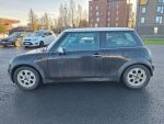 Mini Cooper 2003 Musta