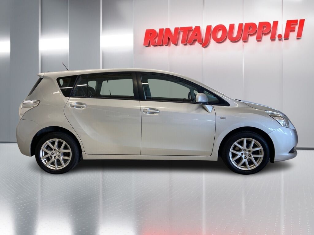 Toyota Verso 2010 Hopea