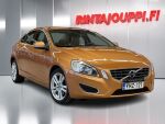 Volvo S60 2013 Oranssi