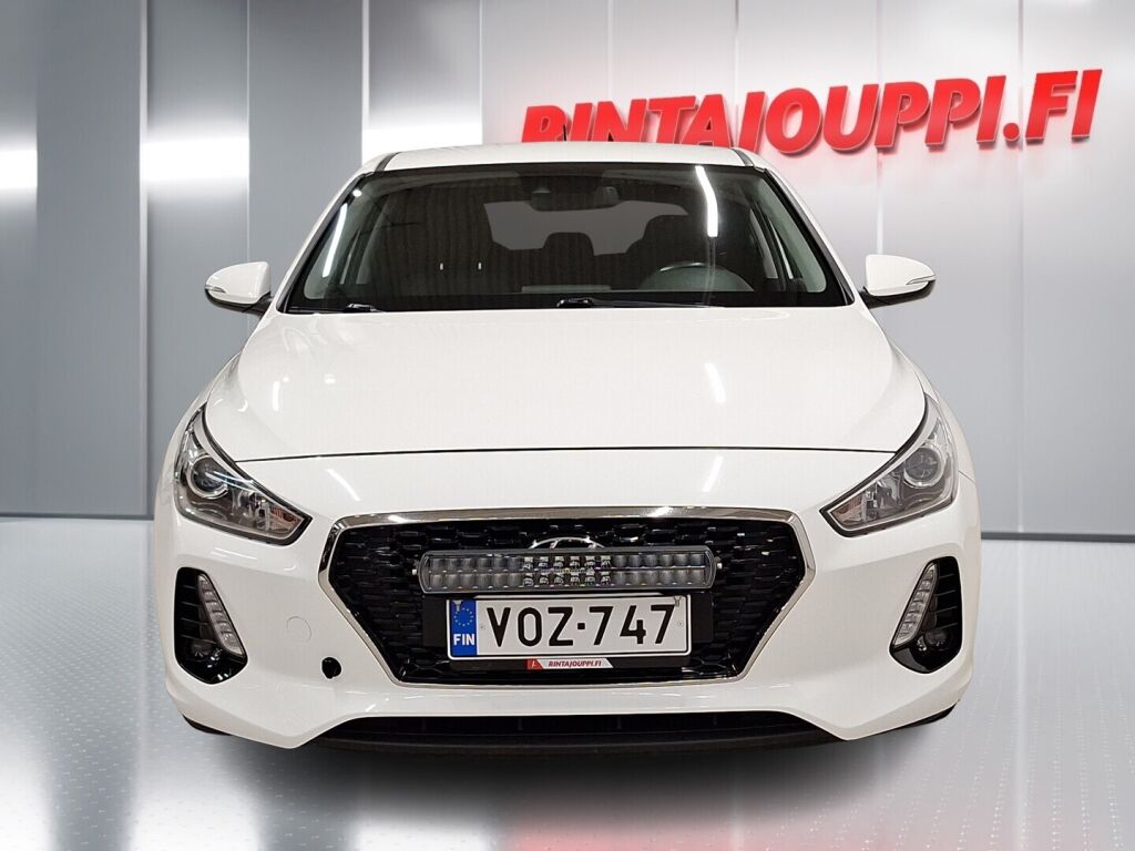 Hyundai i30 5d 2018 Valkoinen