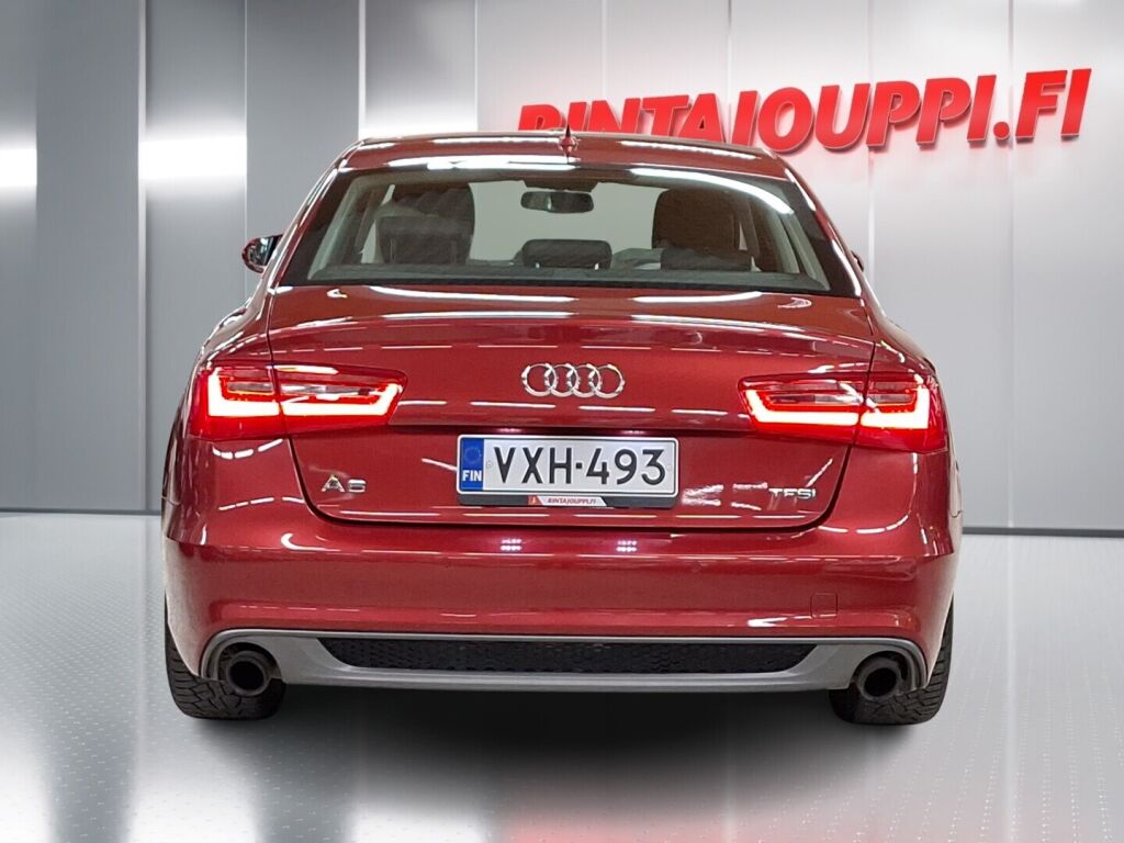 Audi A6 2013 Punainen