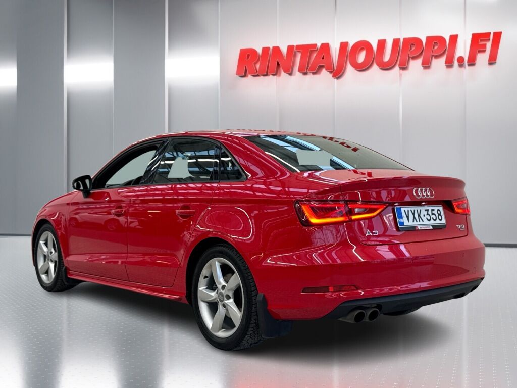 Audi A3 2014 Punainen