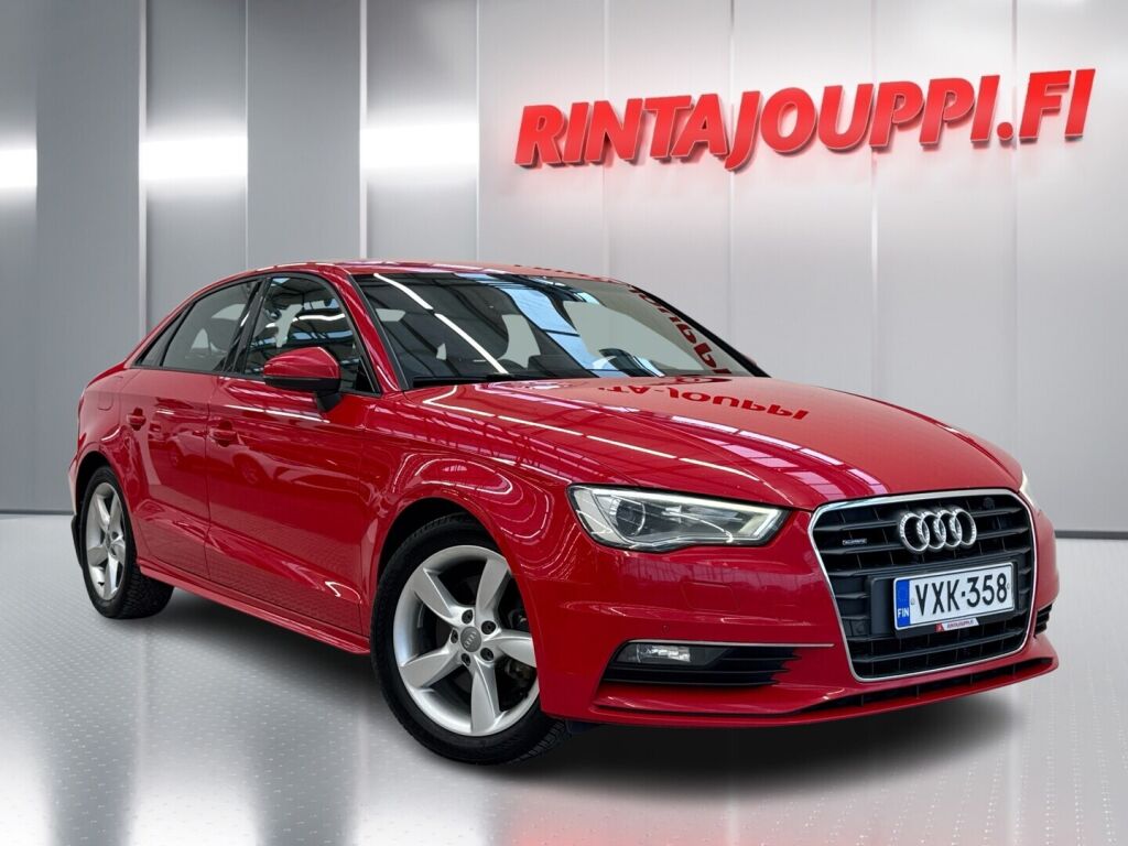 Audi A3 2014 Punainen