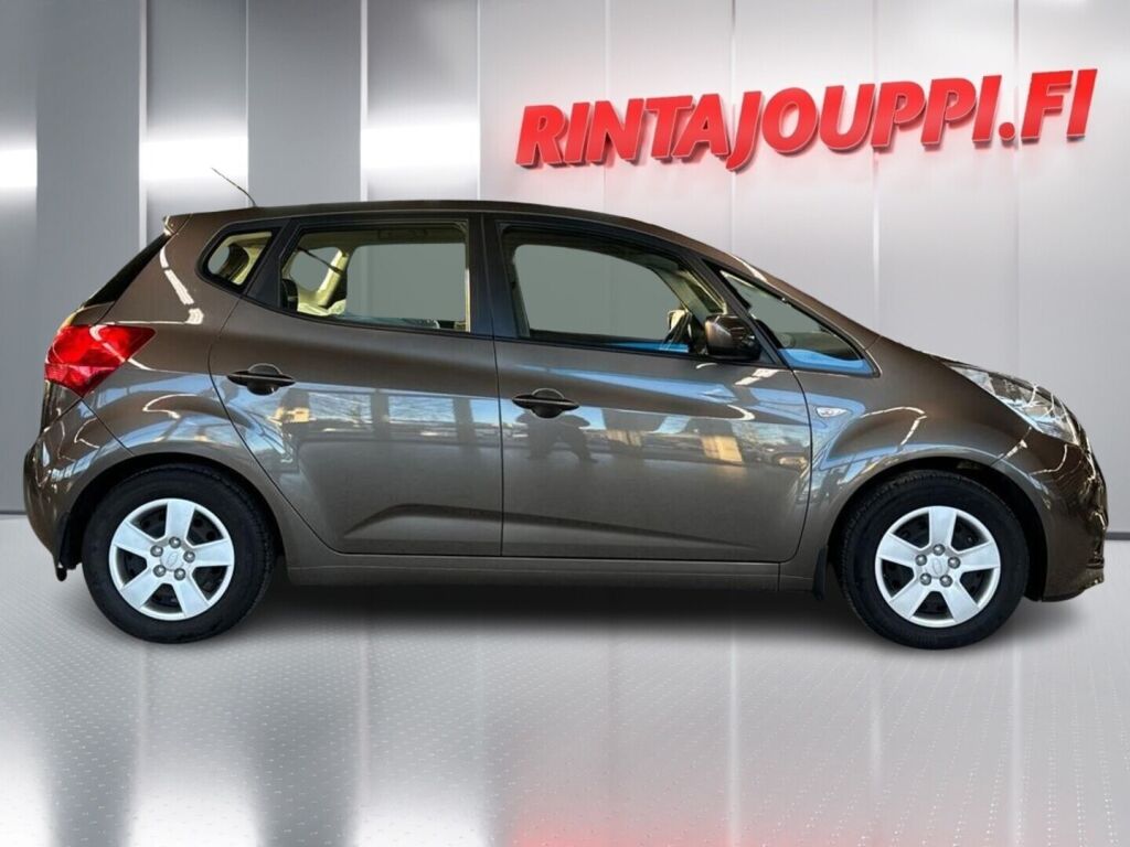 Kia Venga 2015 Ruskea (beige)