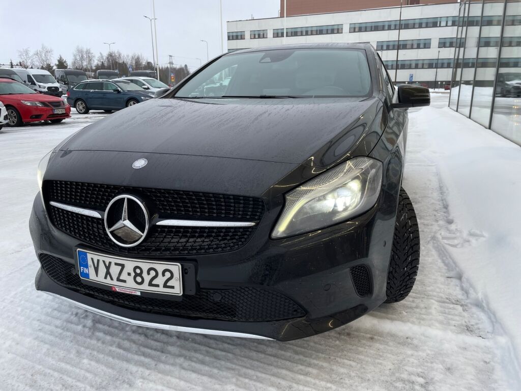 Mercedes-Benz A 2016 Musta