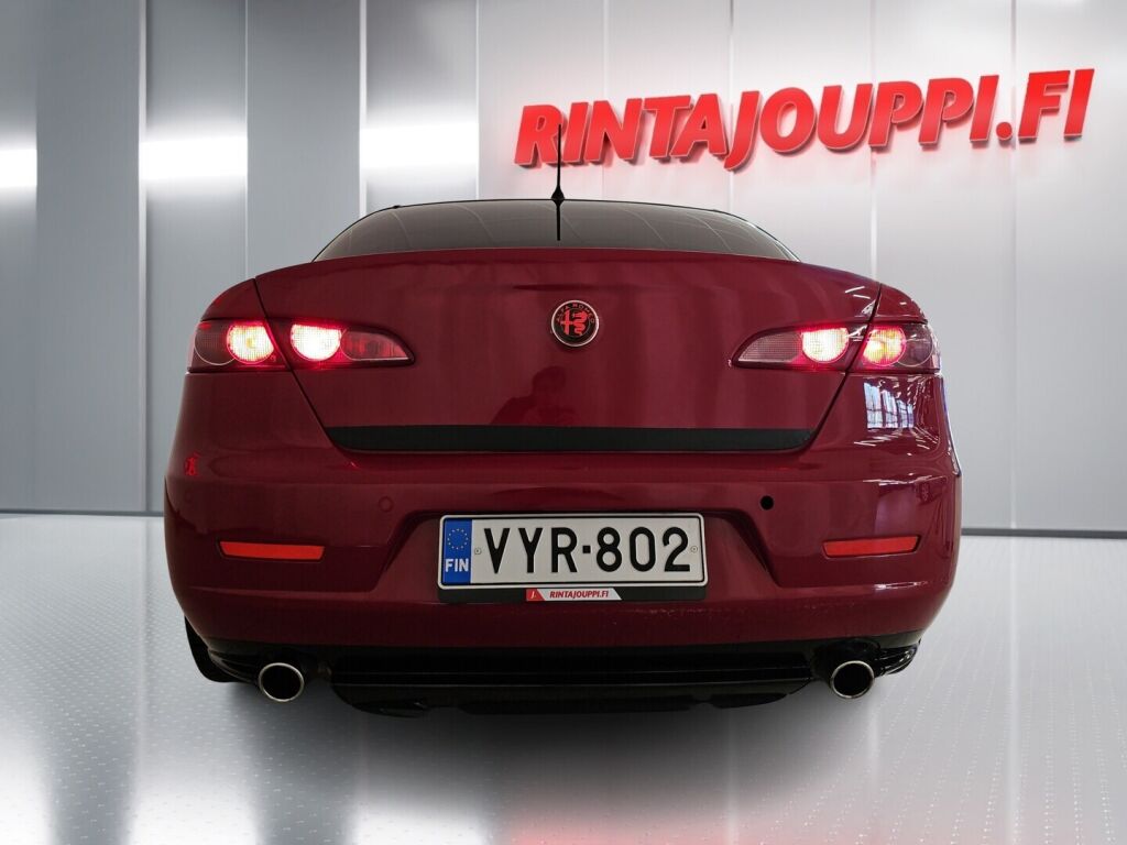 Alfa Romeo 159 2010 Punainen