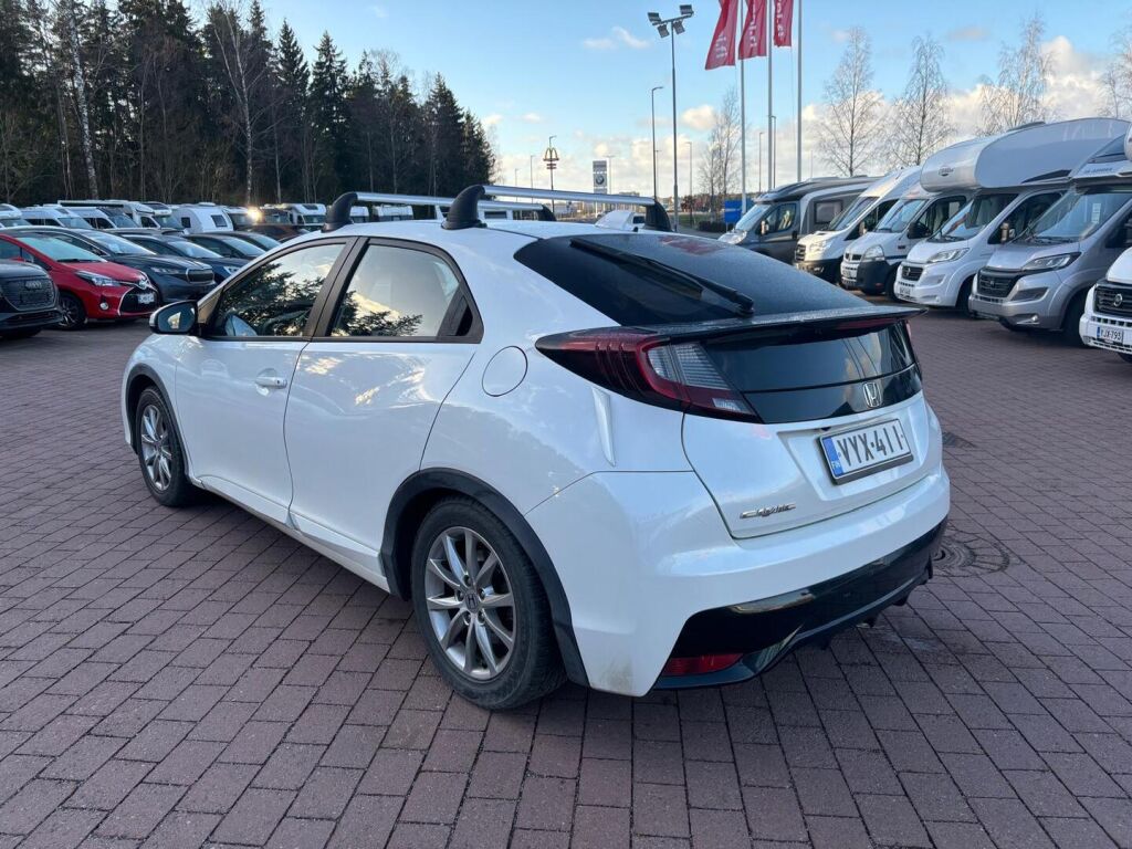 Honda Civic 2016 Valkoinen