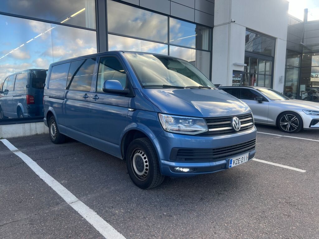 Volkswagen Transporter 2017 Sininen