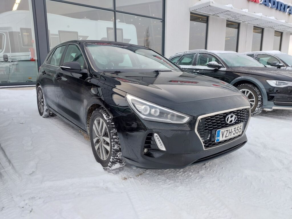 Hyundai i30 5d 2017 Musta