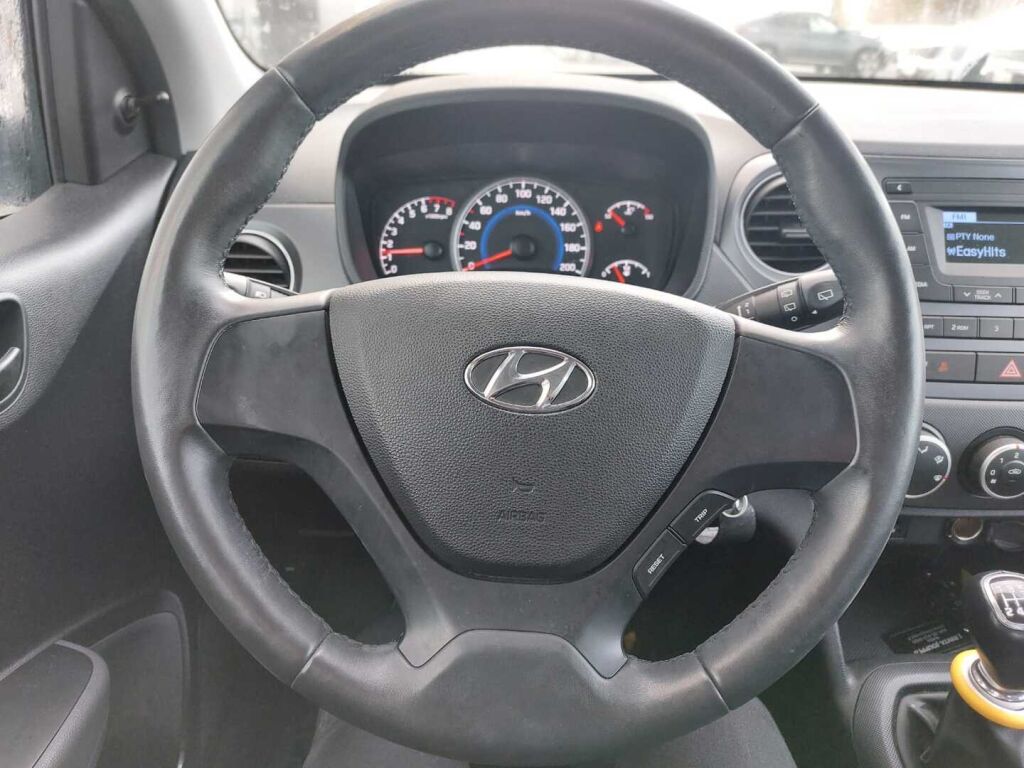 Hyundai i10 2018 Valkoinen