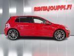 Volkswagen Golf 2018 Punainen