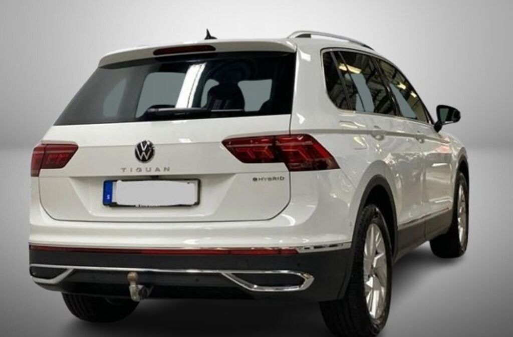 Volkswagen Tiguan 2021 Valkoinen