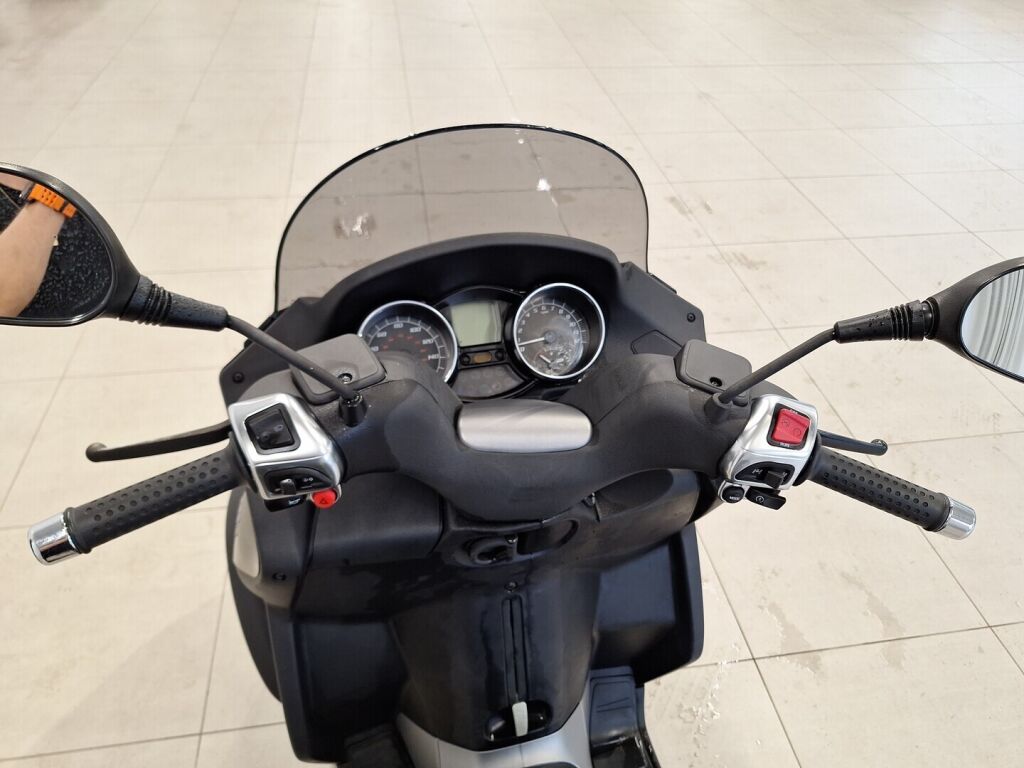 Piaggio MP3 2009 