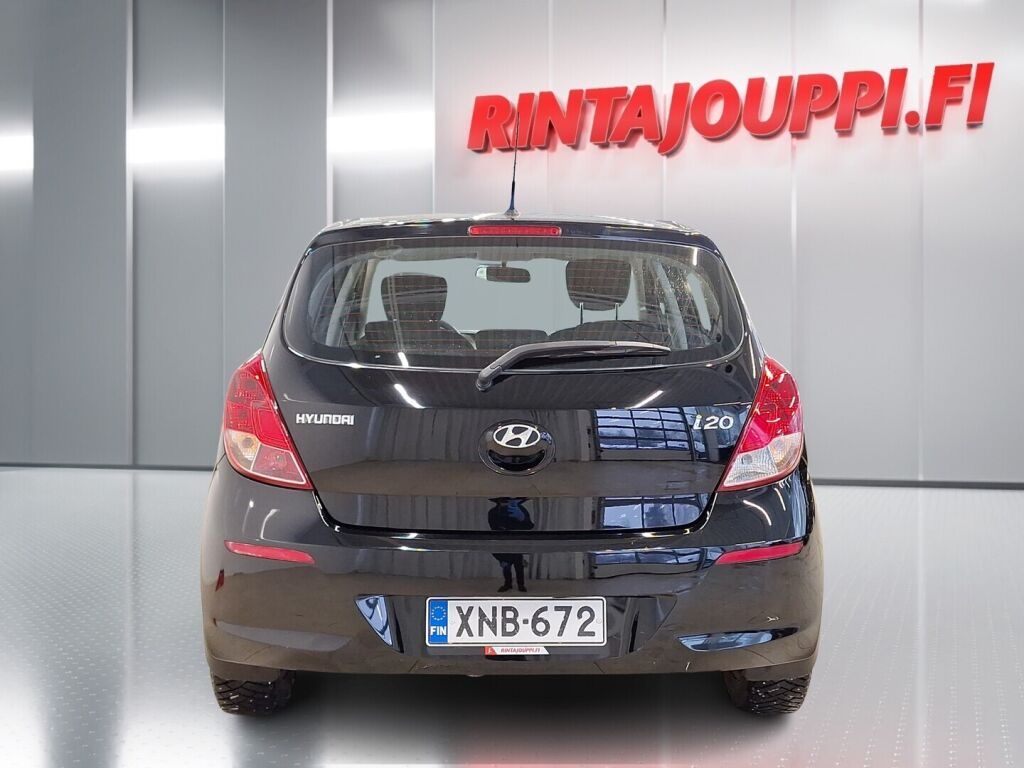 Hyundai i20 2013 Musta