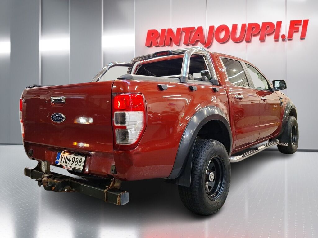 Ford Ranger 2015 Punainen