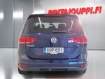 Volkswagen Touran 2015 Punainen