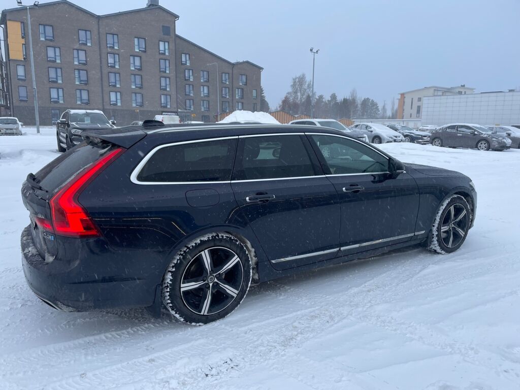 Volvo V90 2016 Sininen