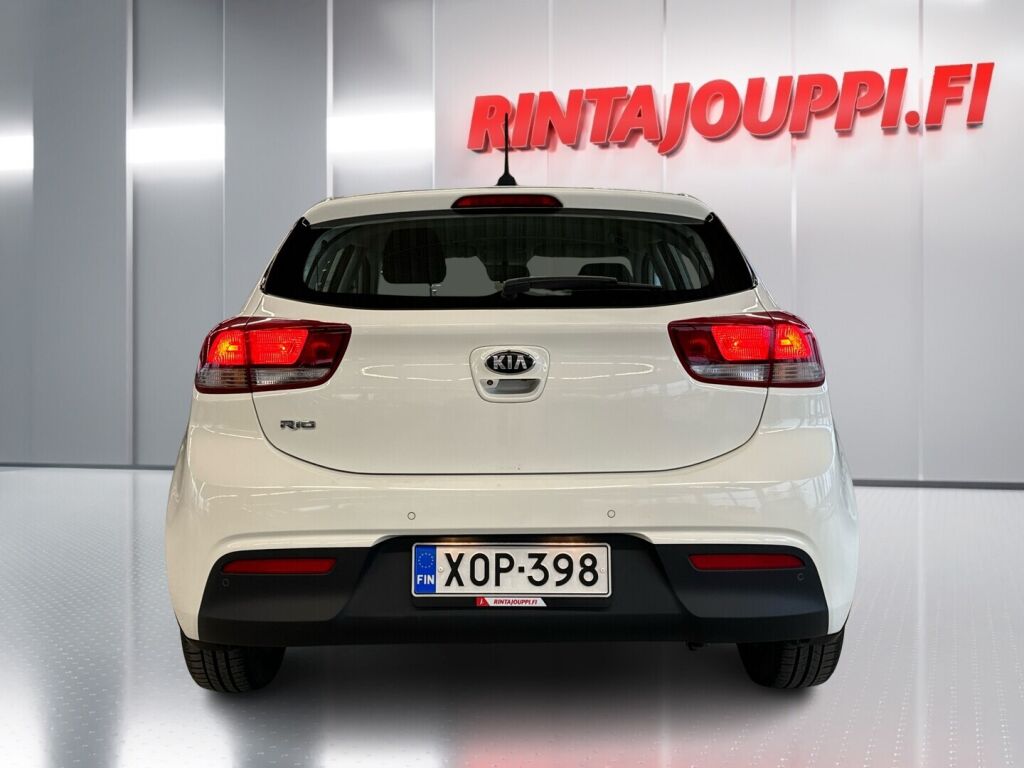 Kia Rio 2018 Valkoinen