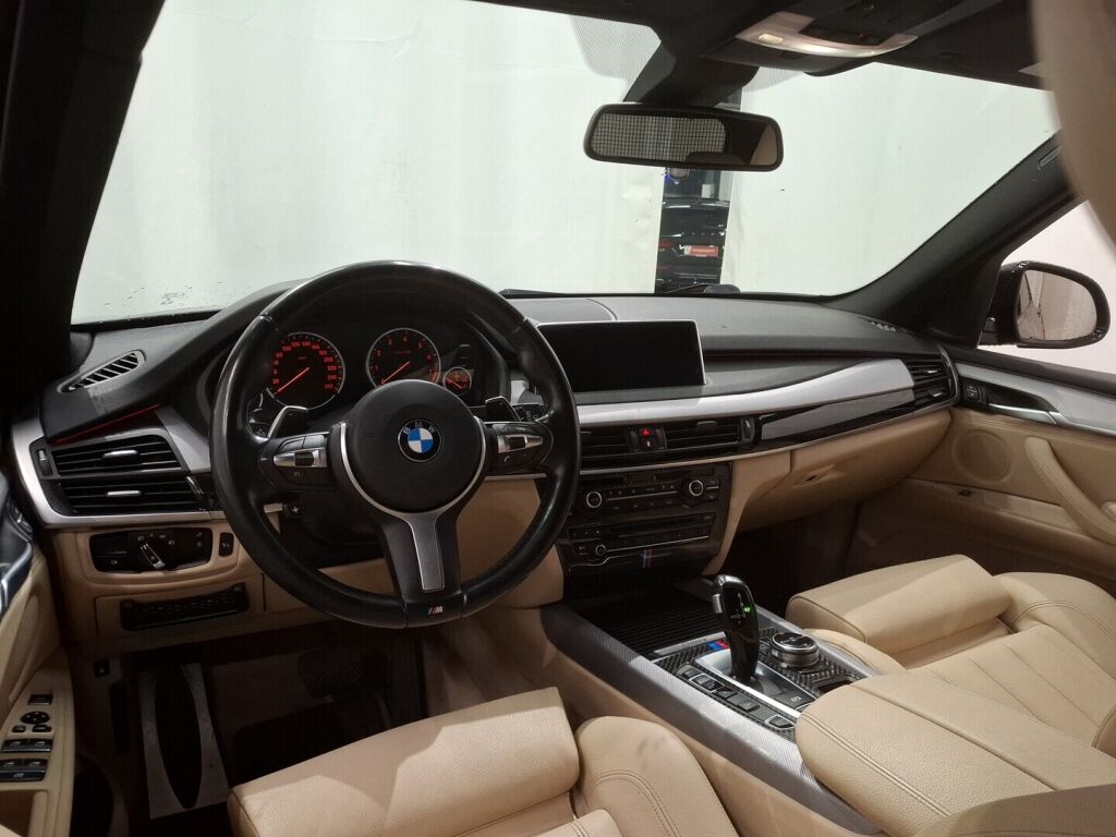 BMW X5 2016 Musta