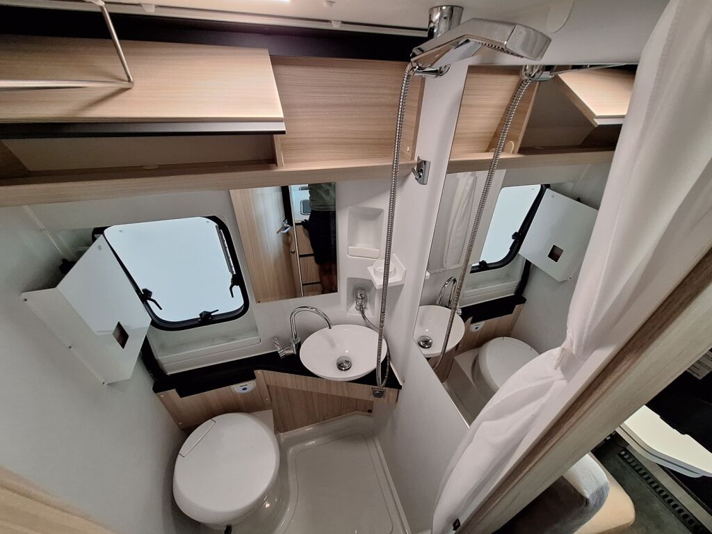 Adria Twin 640 SL Nordkapp 2021 Valkoinen