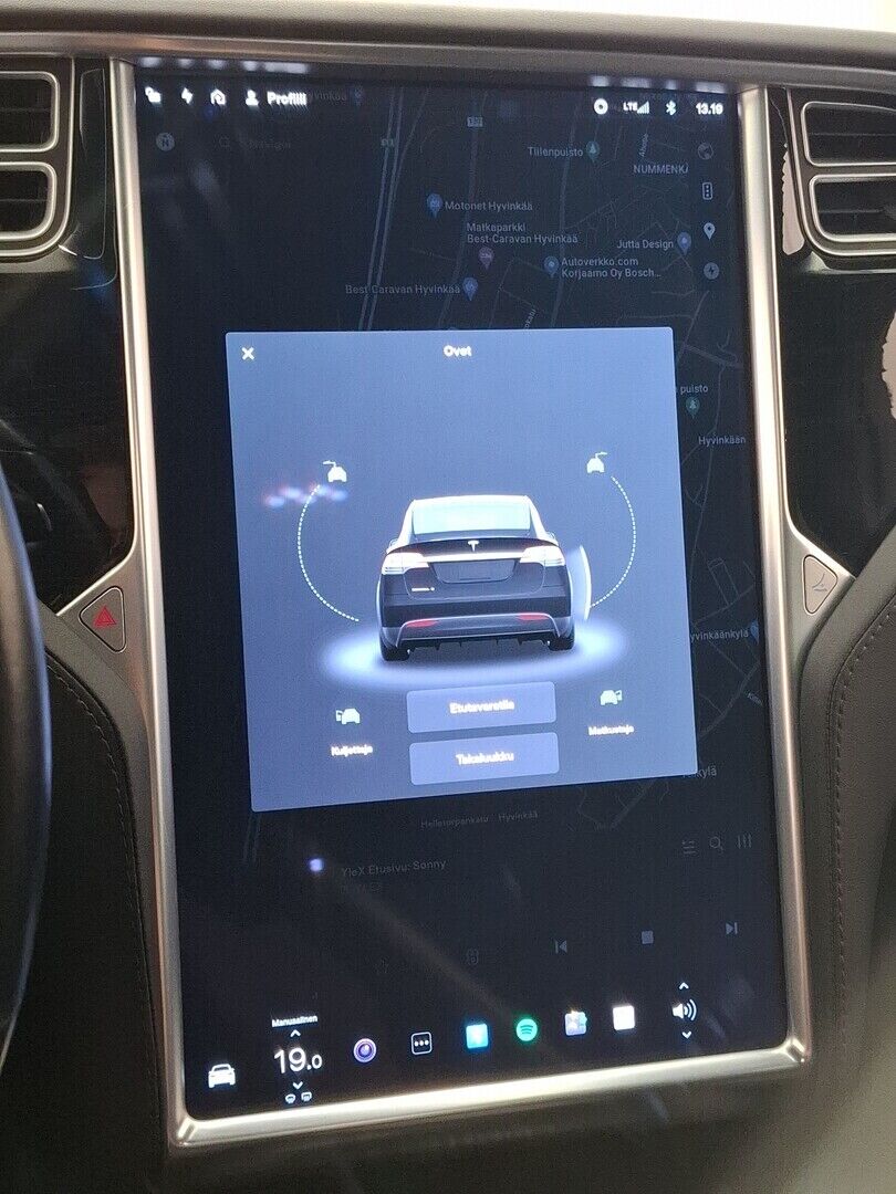 Tesla Model X 2017 Musta