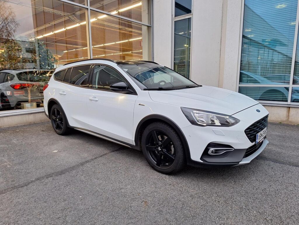 Ford Focus 2019 Valkoinen