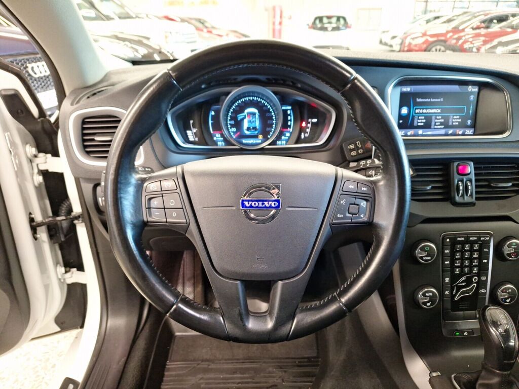 Volvo V40 2014 Valkoinen