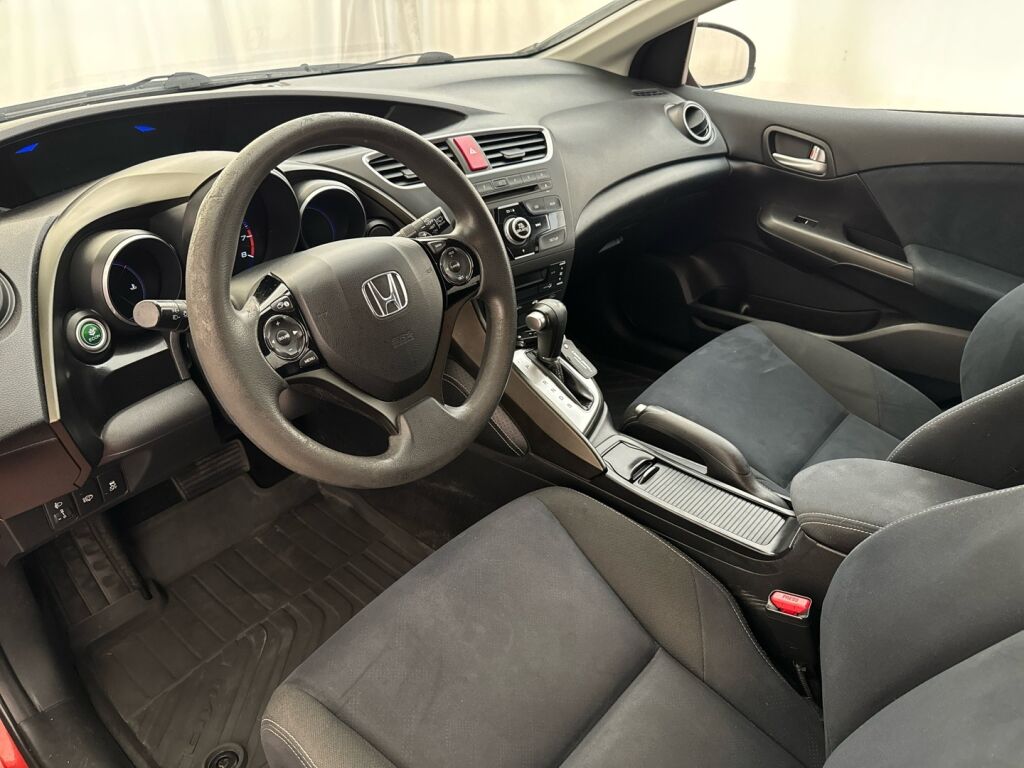 Honda Civic 2014 Punainen