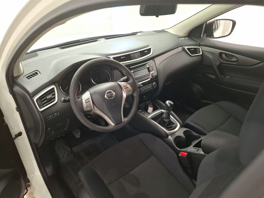 Nissan Qashqai 2014 Valkoinen