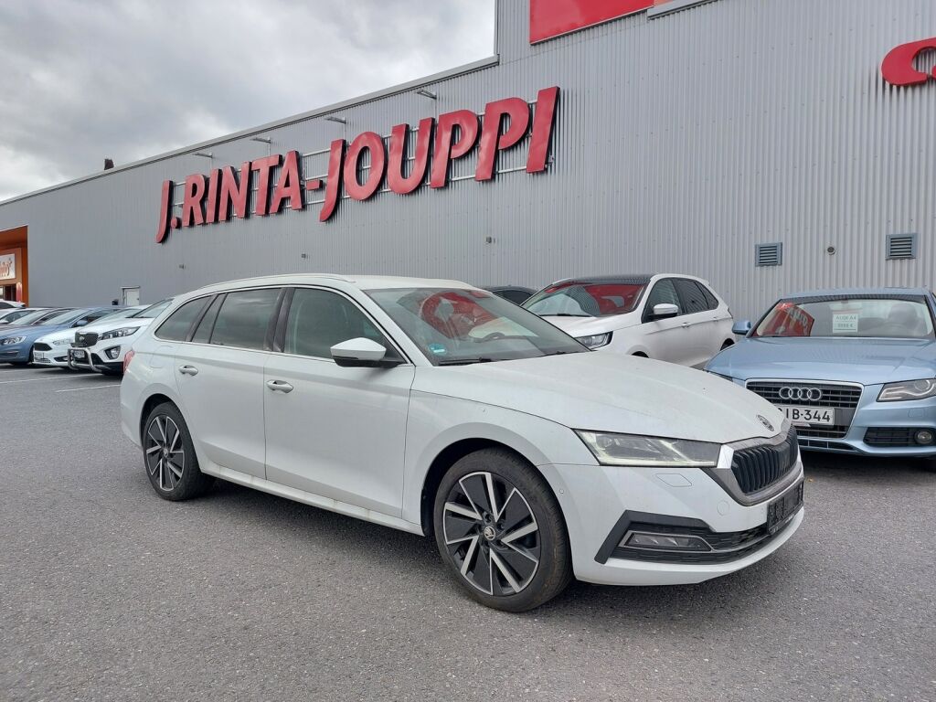 Skoda Octavia 2021 Valkoinen