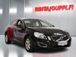 Volvo S60 2011 Musta