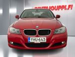 BMW 318 2011 Punainen