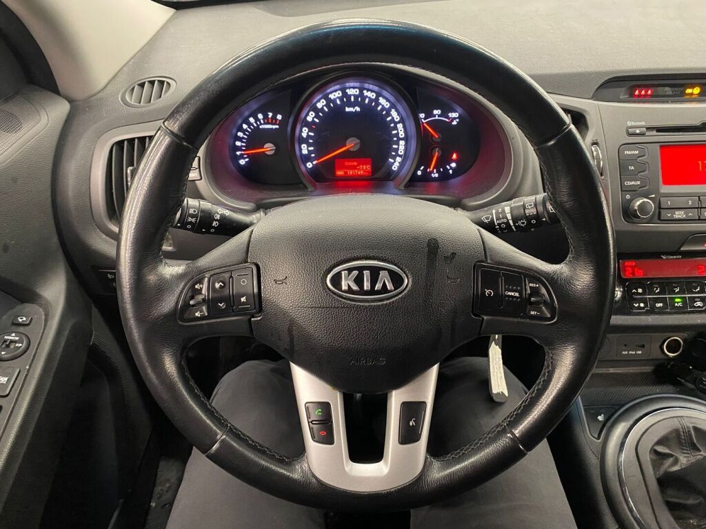 Kia Sportage 2012 Hopea