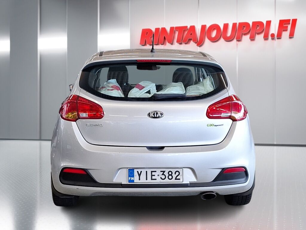 Kia Ceed 2012 Hopea