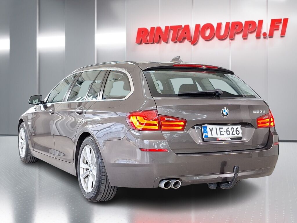 BMW 520 2013 Ruskea (beige)